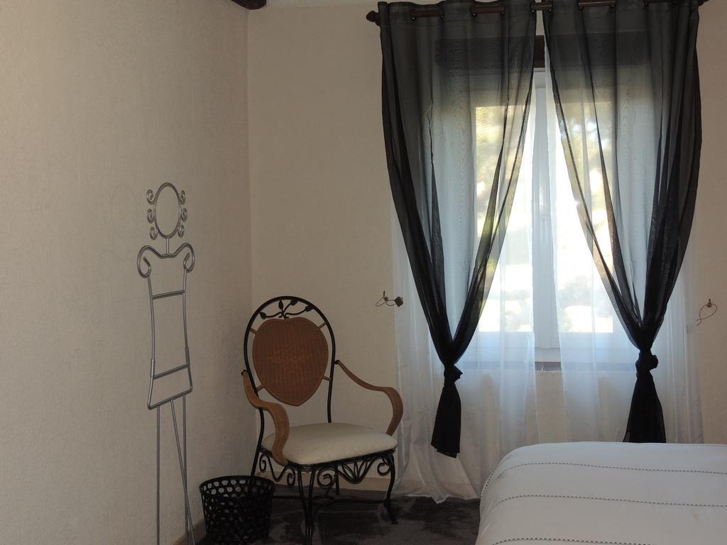 Hotel Campagne Beausoleil La Seyne-sur-Mer Habitación foto